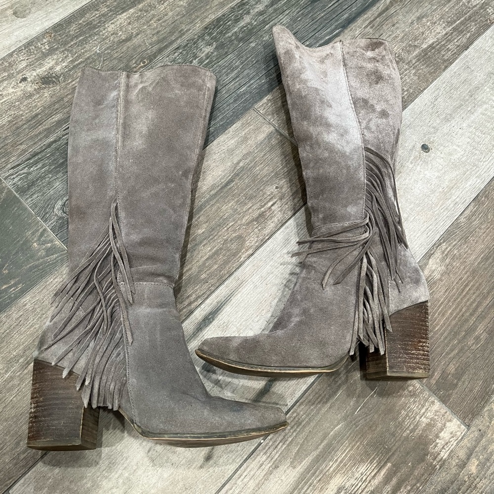 STEVE MADDEN CACOS Suede Leather Fringe Tall Boot Size 9
